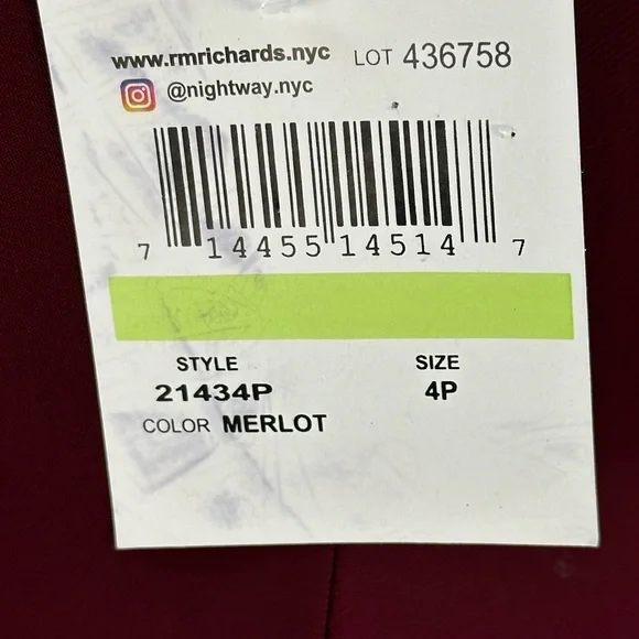 Nightway Sleeveless Halter Neck Sequin Lace Maxi Dress - Merlot Red - size 4P - Picture 10 of 12